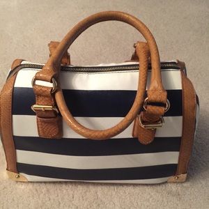 Aldo Adelaide Navy Blue & White Stripe